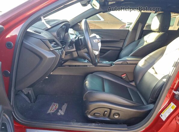 1G6DA5RK4L0139894 2020 CADILLAC CT4 Red Widok wnętrza z przodu