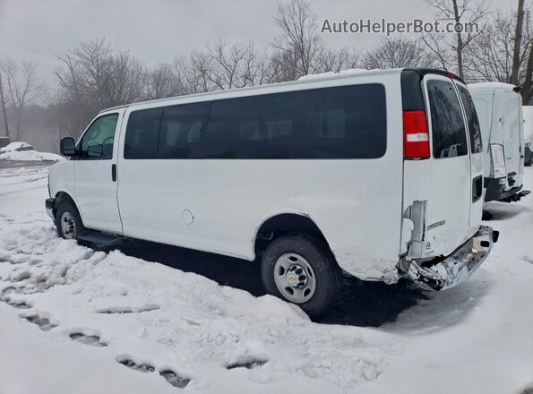 1GAZGPFP7R1263988 2024 CHEVROLET EXPRESS White Trasero izquierdo