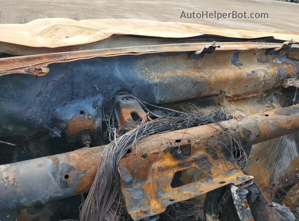 1GC2YPEYXNF301095 2022 CHEVROLET SILVERADO White Սարքավորումների վահանակի տեսք