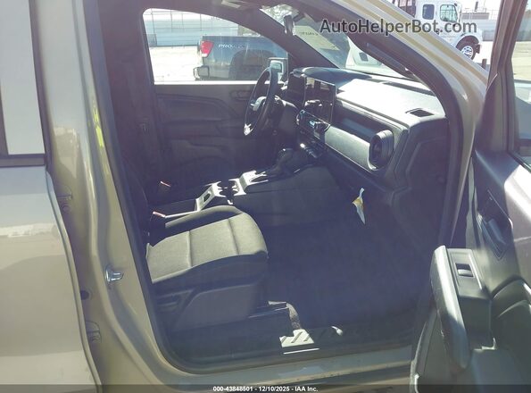 1GCGSBEC7R1145485 2024 CHEVROLET COLORADO Cream Vista interior delantera