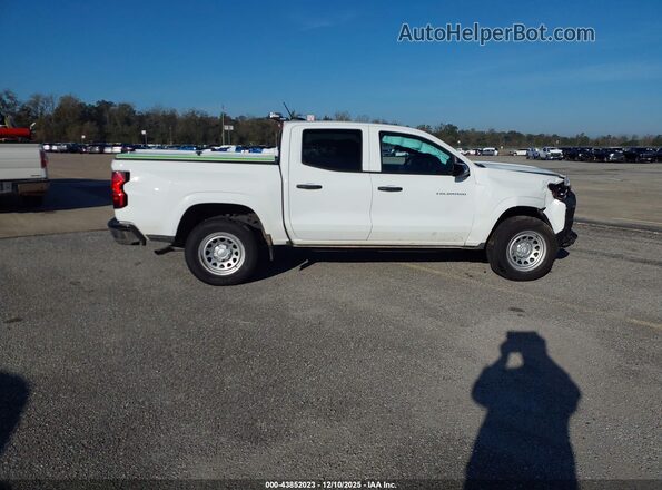 1GCGSBEC8R1257387 2024 CHEVROLET COLORADO White Սալոնի հետևի տեսք