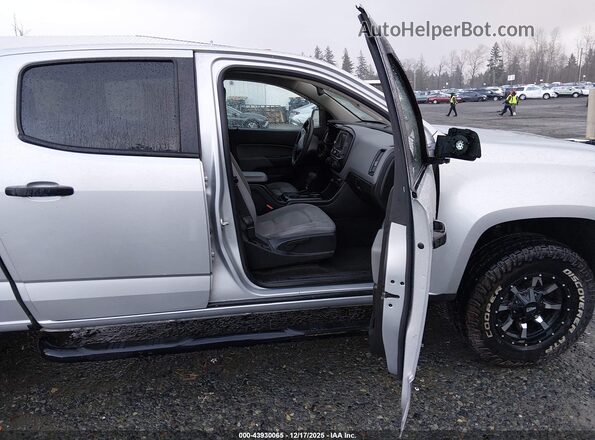 1GCGSBEN8J1228008 2018 CHEVROLET COLORADO Silver 