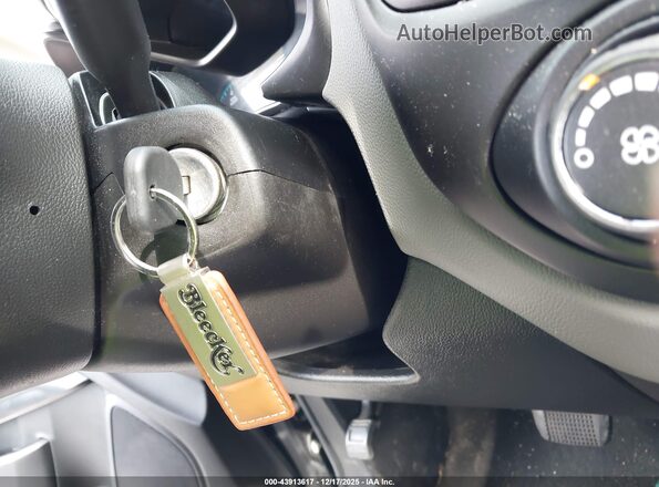 1GCGSBEN9M1182760 2021 CHEVROLET COLORADO Black Dashboard view