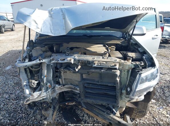 1GCGTCEN5L1199573 2020 CHEVROLET COLORADO Silver Вид ззаду
