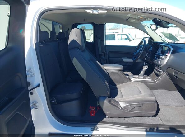 1GCHSCEN9N1128869 2022 CHEVROLET COLORADO White VIN կոդի պիտակի տեսք