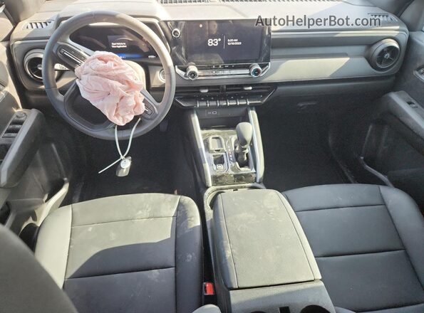 1GCPSBEK5R1156802 2024 CHEVROLET COLORADO Черный Вид панели приборов