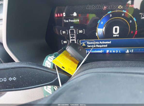 1GCPTEEK7S1198635 2025 CHEVROLET COLORADO Серый Вид панели приборов