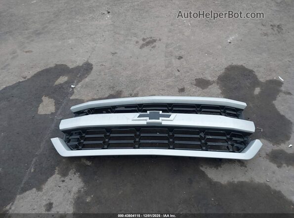 1GCRCPEC2JZ260133 2018 CHEVROLET SILVERADO Silver 