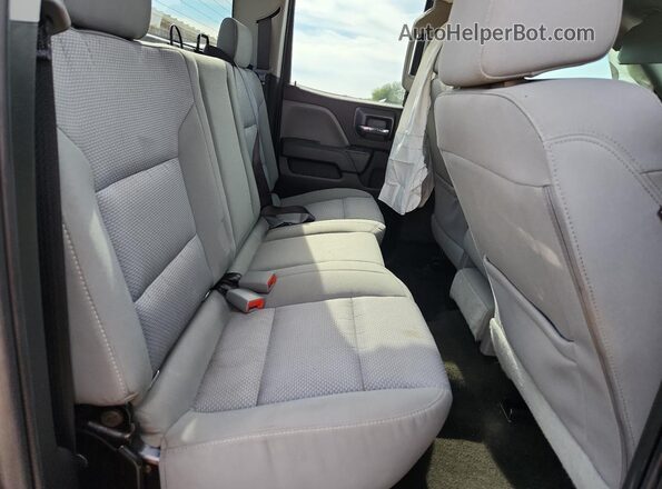 1GCRCPEC5JZ363160 2018 CHEVROLET SILVERADO Black Widok tylnych siedzeń
