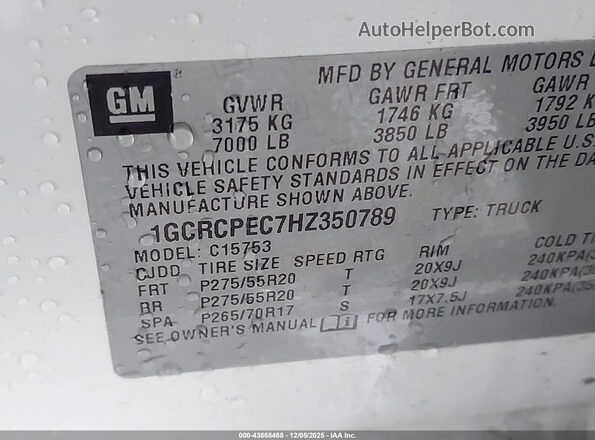1GCRCPEC7HZ350789 2017 CHEVROLET SILVERADO White Engine compartment view