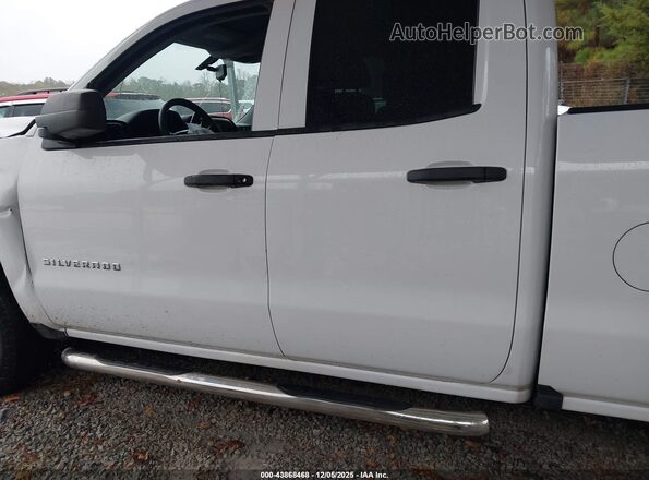 1GCRCPEC7HZ350789 2017 CHEVROLET SILVERADO White Rear interior view