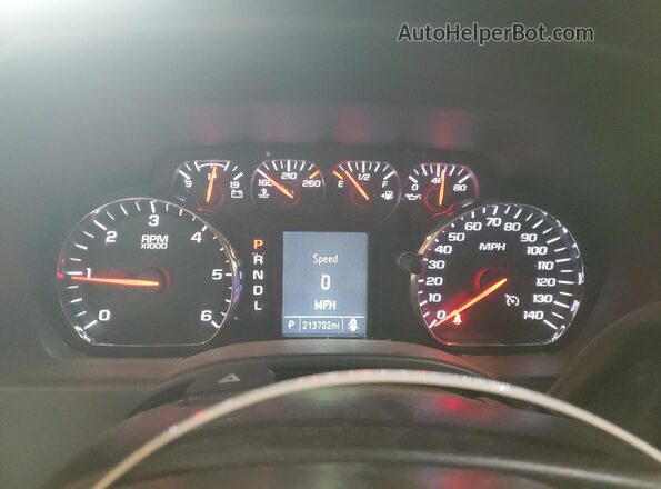 1GCVKPEC1JZ239551 2018 CHEVROLET 1500 Silver Widok zestawu wskaźników