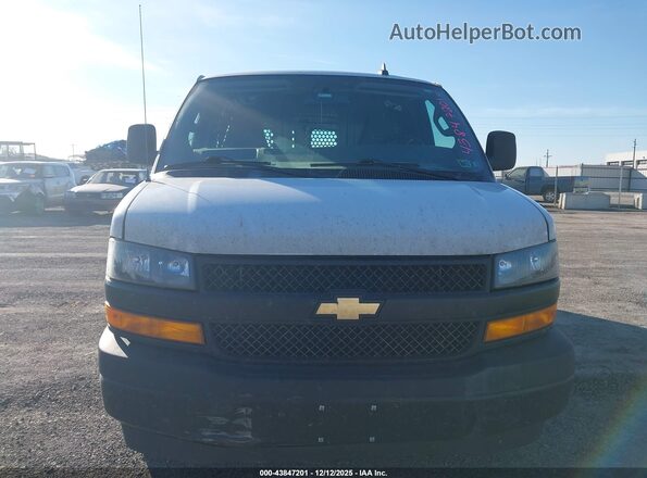 1GCWGAFP1N1217168 2022 CHEVROLET EXPRESS White უკანა ხედი