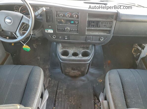 1GCWGAFP7N1252118 2022 CHEVROLET EXPRESS White Вид панелі приладів