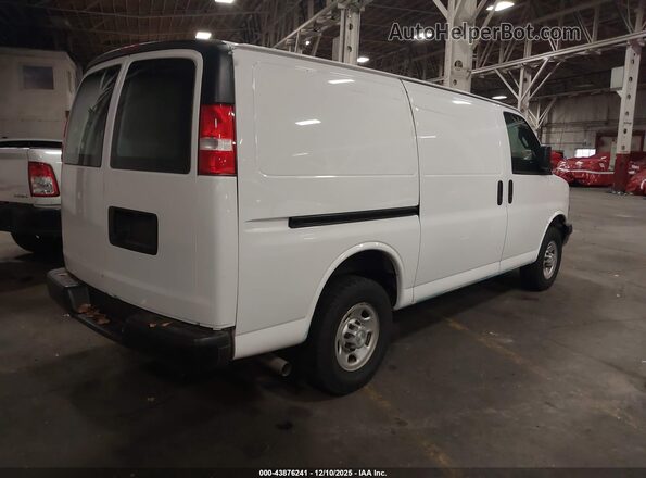 1GCWGAFP8J1314815 2018 CHEVROLET EXPRESS White 