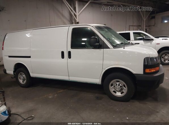 1GCWGAFP8J1314815 2018 CHEVROLET EXPRESS White 