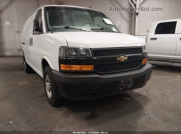 1GCWGAFP8J1314815 2018 CHEVROLET EXPRESS White 