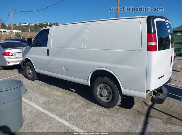 1GCWGAFPXJ1316629 2018 CHEVROLET EXPRESS White 