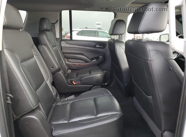 1GKS2GKC4LR202282 2020 GMC YUKON White Rear interior view