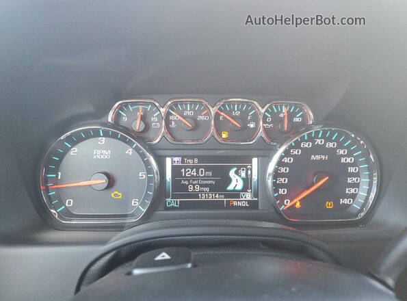 1GKS2GKC4LR202282 2020 GMC YUKON White Instrument cluster view