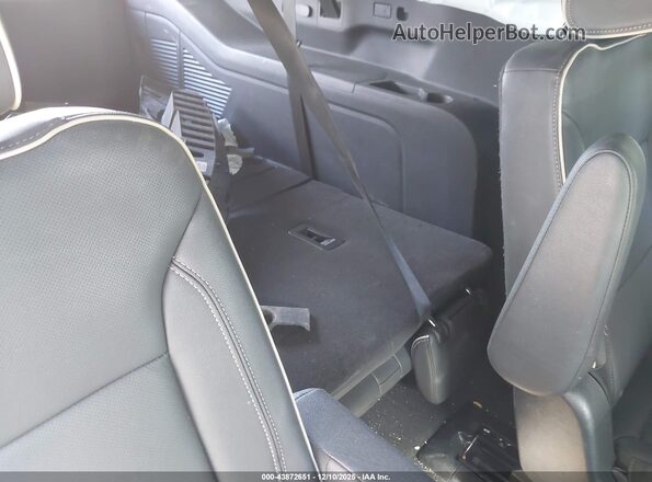 1GKS2GKT6PR369040 2023 GMC YUKON Серебряный 