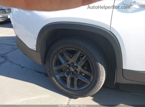 1GNERGKW5NJ163032 2022 CHEVROLET TRAVERSE White Widok zestawu wskaźników