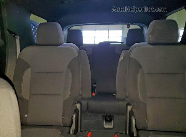 1GNEVMKW0NJ160243 2022 CHEVROLET TRAVERSE White Widok tylnych siedzeń