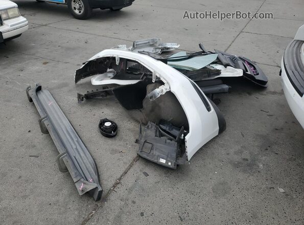 1GNSCBKC1LR153173 2020 CHEVROLET TAHOE White Vista de la etiqueta del VIN
