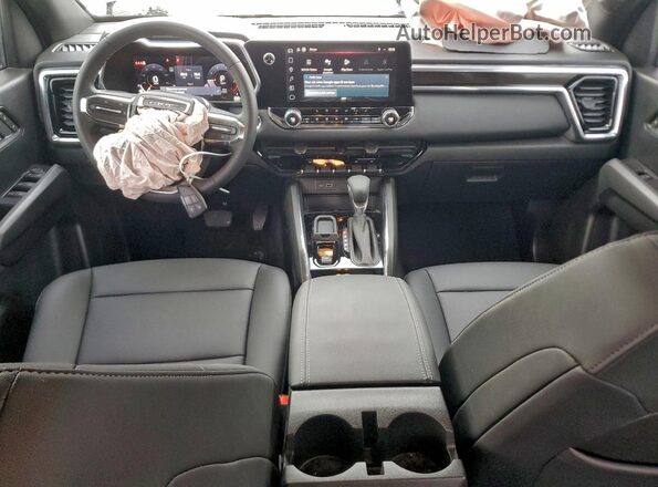 1GTP1BEK9S1191741 2025 GMC CANYON Green Widok deski rozdzielczej