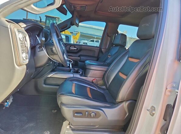 1GTP9EEL6NZ173741 2022 GMC SIERRA White Front interior view