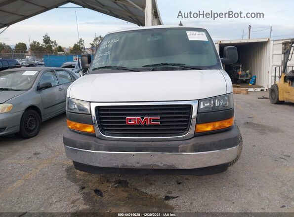 1GTW7AFGXK1340432 2019 GMC SAVANA 2500 White Vista del cuadro de instrumentos