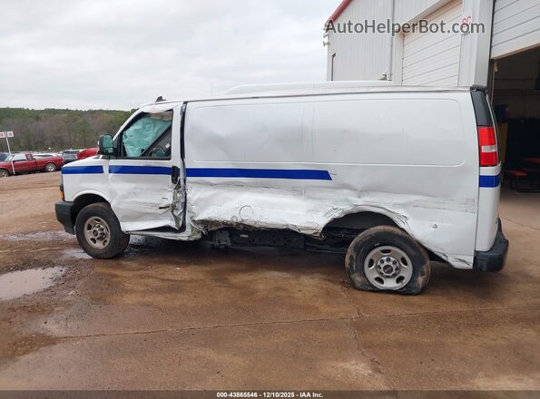 1GTW7AFP0P1174848 2023 GMC SAVANA CARGO Белый Вид спереди