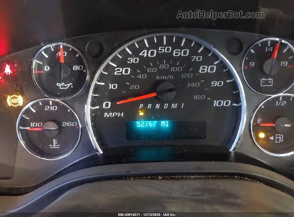 1GTW7AFP7K1295904 2019 GMC SAVANA 2500 White უკანა სავარძლების ხედი