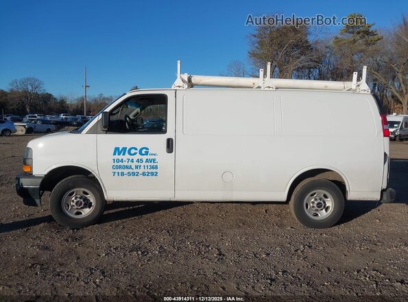 1GTW7AFP7K1295904 2019 GMC SAVANA 2500 White სალონის 360-გრადუსიანი ხედი