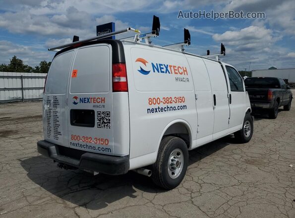 1GTW7AFP7S1121914 2025 GMC SAVANA White უკანა მარჯვენა