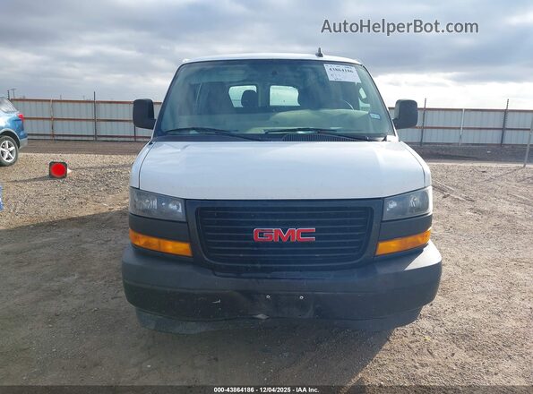1GTW7AFPXJ1314945 2018 GMC SAVANA 2500 Белый Вид щитка приборов