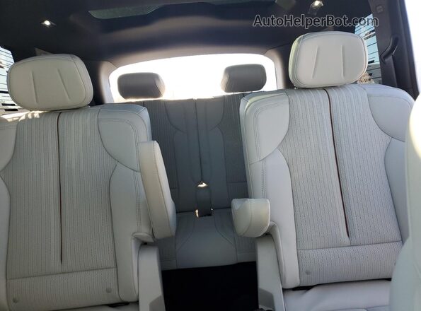 1GYC3KMLXTZ704706 2026 CADILLAC VISTIQ Green Հետևի նստատեղերի տեսք