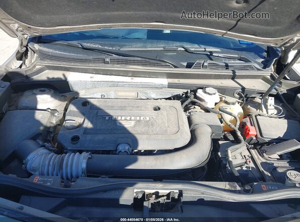 1GYFZCR4XNF159159 2022 CADILLAC XT4 Gold უკანა ხედი