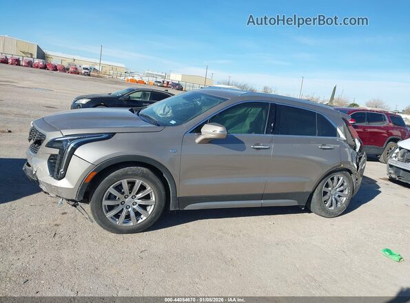 1GYFZCR4XNF159159 2022 CADILLAC XT4 Gold სალონის 360-გრადუსიანი ხედი