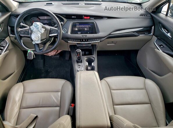 1GYFZDR43MF030233 2021 CADILLAC XT4 Blue Սարքավորումների վահանակի տեսք