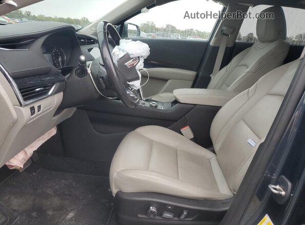 1GYFZDR4XMF019150 2021 CADILLAC XT4 Угольный Вид салона спереди