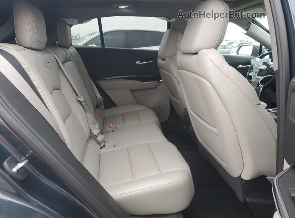 1GYFZDR4XMF019150 2021 CADILLAC XT4 Угольный Вид задней части салона