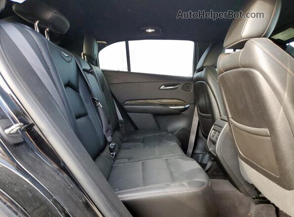 1GYFZER42LF035928 2020 CADILLAC XT4 Black Widok wnętrza z tyłu