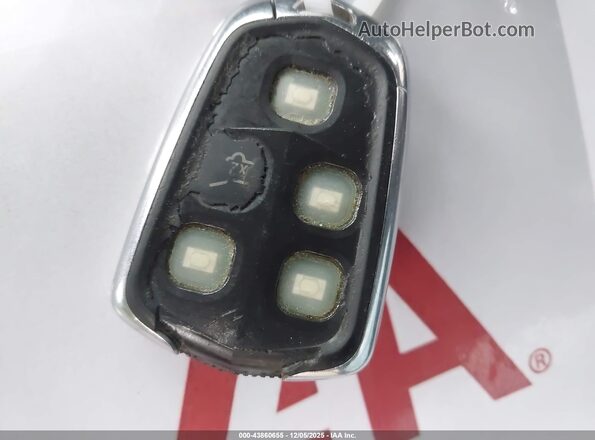 1GYFZER4XKF189477 2019 CADILLAC XT4 Blue Առջևի վահանակի տեսք