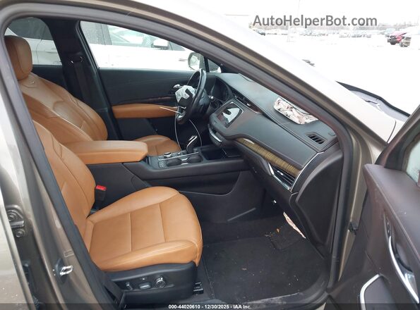 1GYFZFR41LF135962 2020 CADILLAC XT4 Beige 