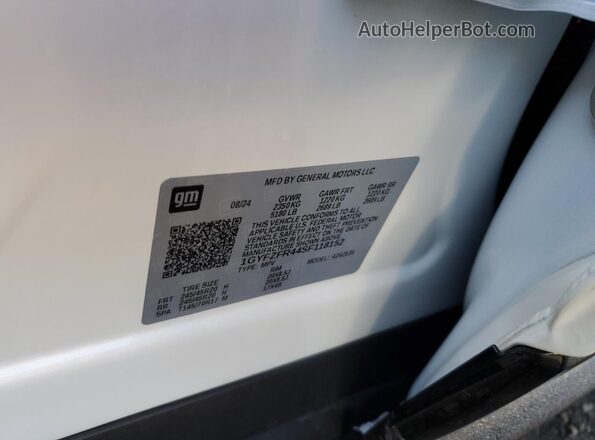 1GYFZFR44SF118152 2025 CADILLAC XT4 White Vista del compartimento del motor