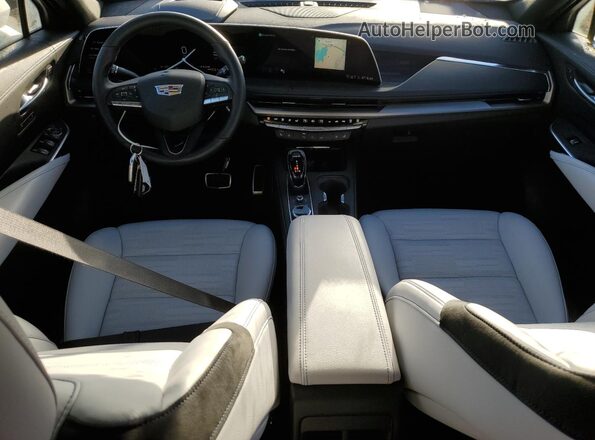 1GYFZFR44SF118152 2025 CADILLAC XT4 White Vista del salpicadero