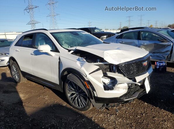 1GYFZFR44SF118152 2025 CADILLAC XT4 White Delantero derecho