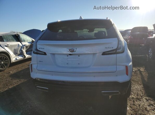 1GYFZFR44SF118152 2025 CADILLAC XT4 White Vista trasera