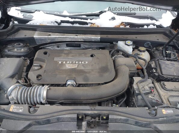 1GYFZFR49MF081716 2021 CADILLAC XT4 Черный Вид сзади